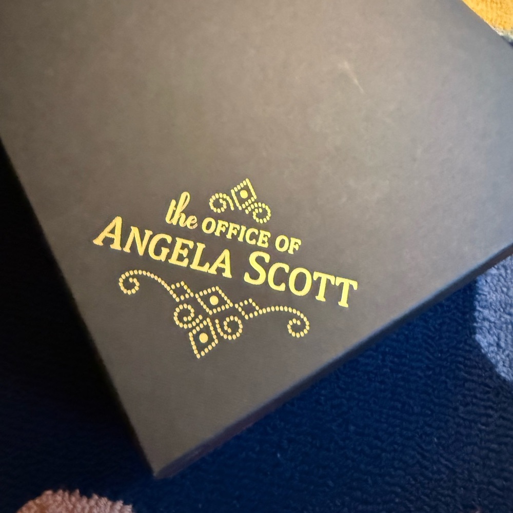 The Office Of Angela Scott Ms. Nellie in Black and Cognac - Picture 6 of 7